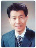 오종원 회계사 증명사진입니다.