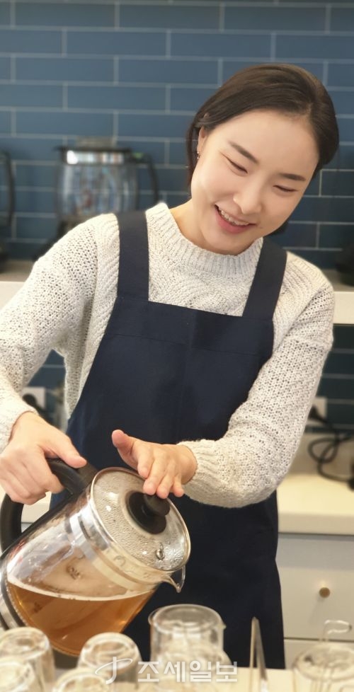 옥진아 대표 "한방음료로 국민의 건강 지키고 싶어요" - 뉴스 썸네일 이미지