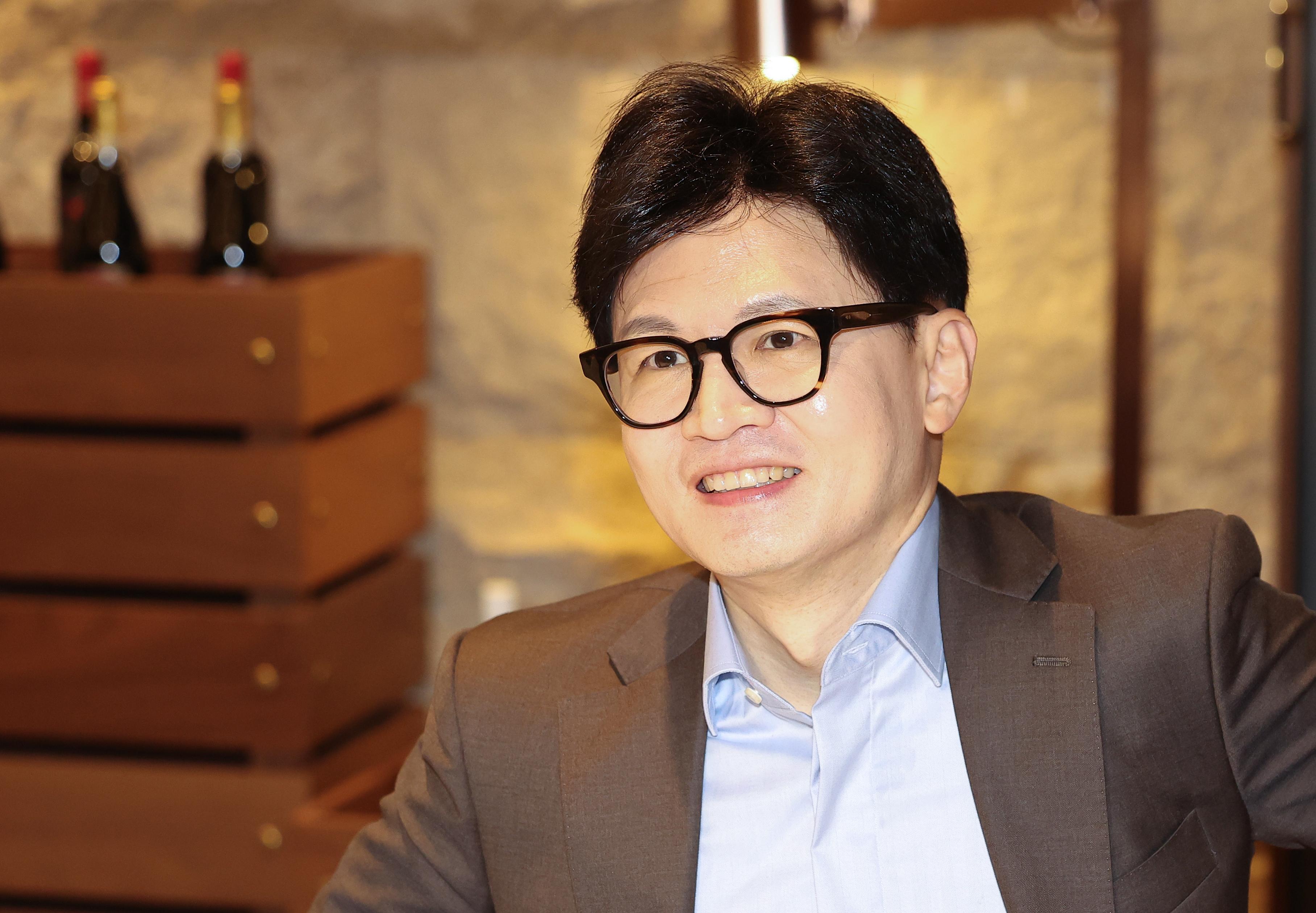 한동훈, 노무현 스타일…찬반 두려워 않고 선명한 사람