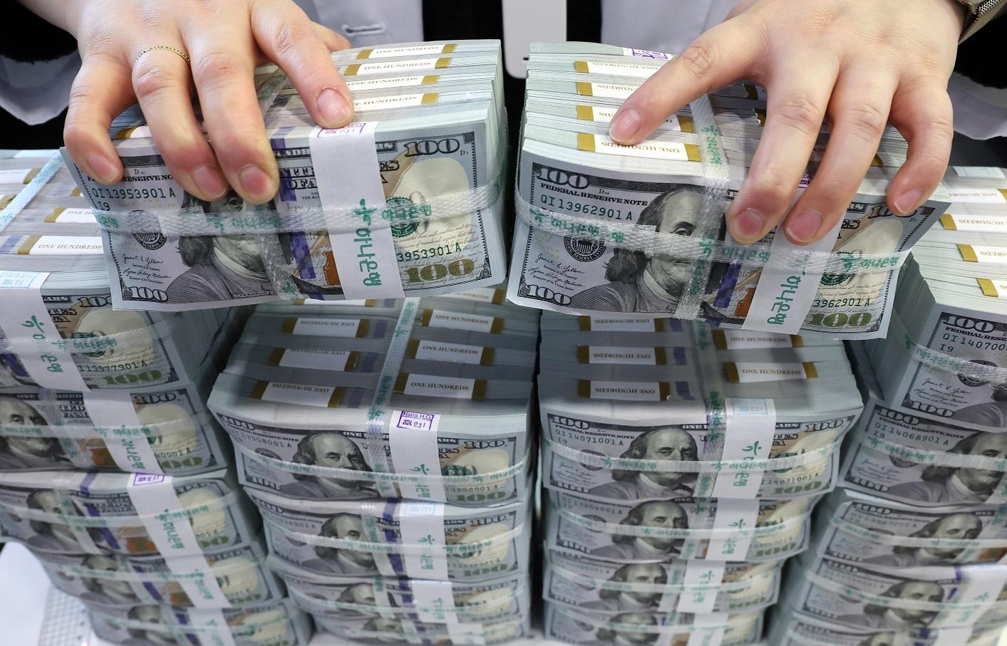 외환보유액 5년 만에 최저…50억달러 증발한 이유-조세일보모바일